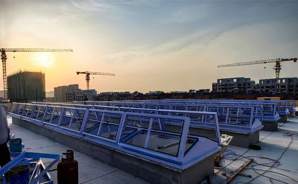 消防山丹排烟窗工作原理