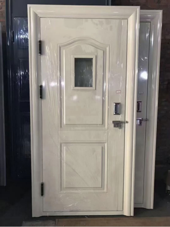 山丹学校教室门 山丹学校教室门