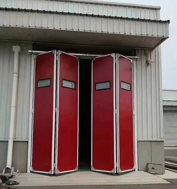 山丹工业折叠门在大型装配车间出入口的应用实例